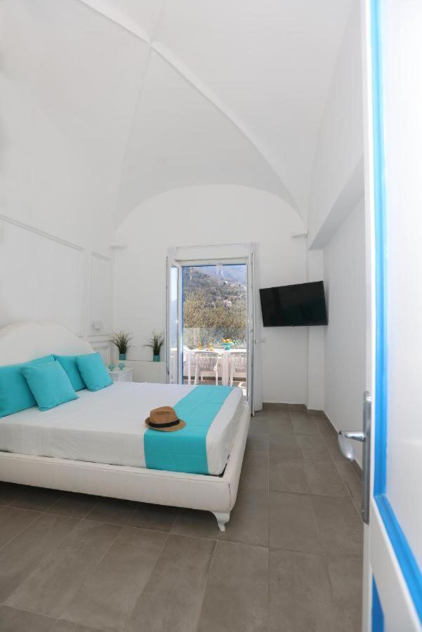 Dei Srls In Villa